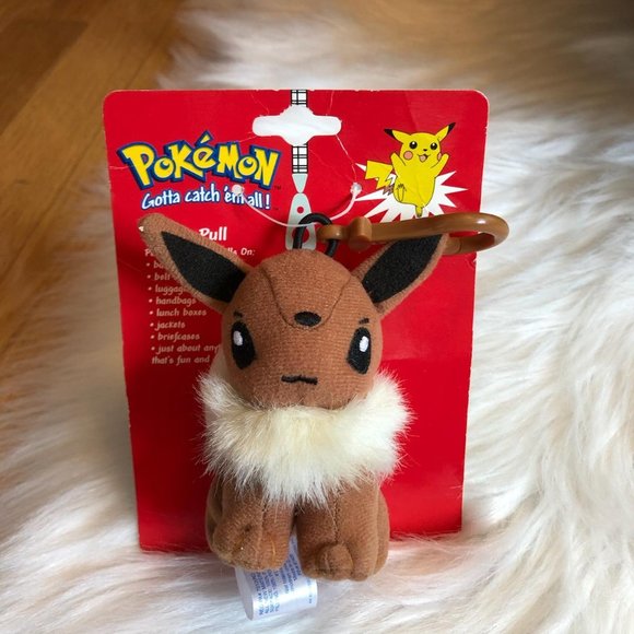 Pokemon Other - Vintage Pokemon Eevee Keychain Zipper Pull